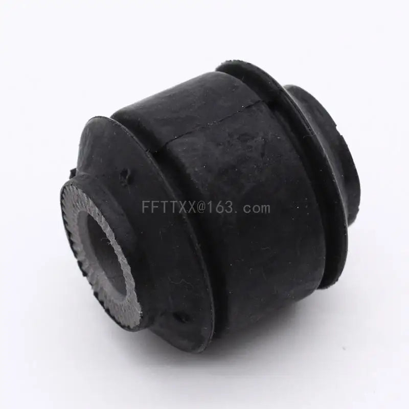 Heavy Duty Car Engine Suspension Bushing Control Arm Cushion Long Lasting Suitable for D40-2.5TD/DCi Pickup 56219 5X00A
